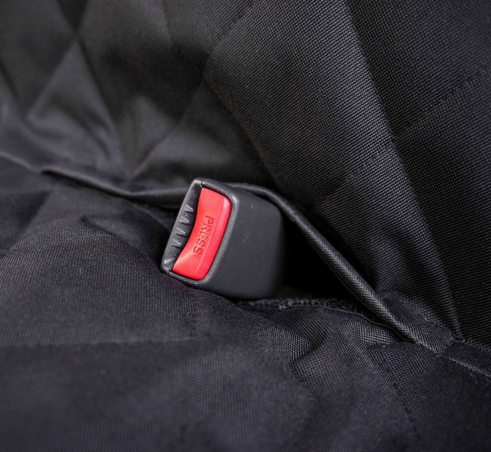 🐶 PupProtector™ Back Seat Dog Cover